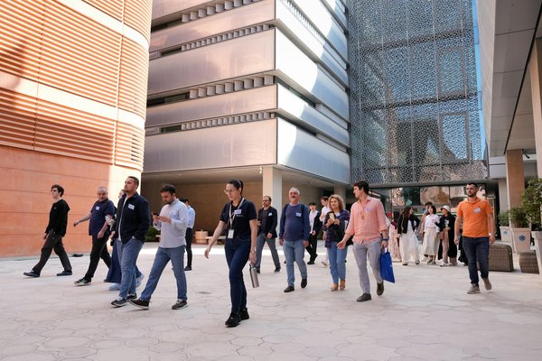 Nachhaltig und Eleganz: So lassen sich umweltfreundliche Schuhe perfekt mit Luxusmode vereinen